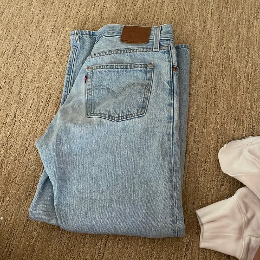 levis jeans!